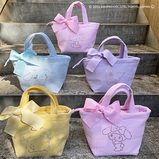 シナモロール (タテ）キルティングトート_Blue COLLABORATION